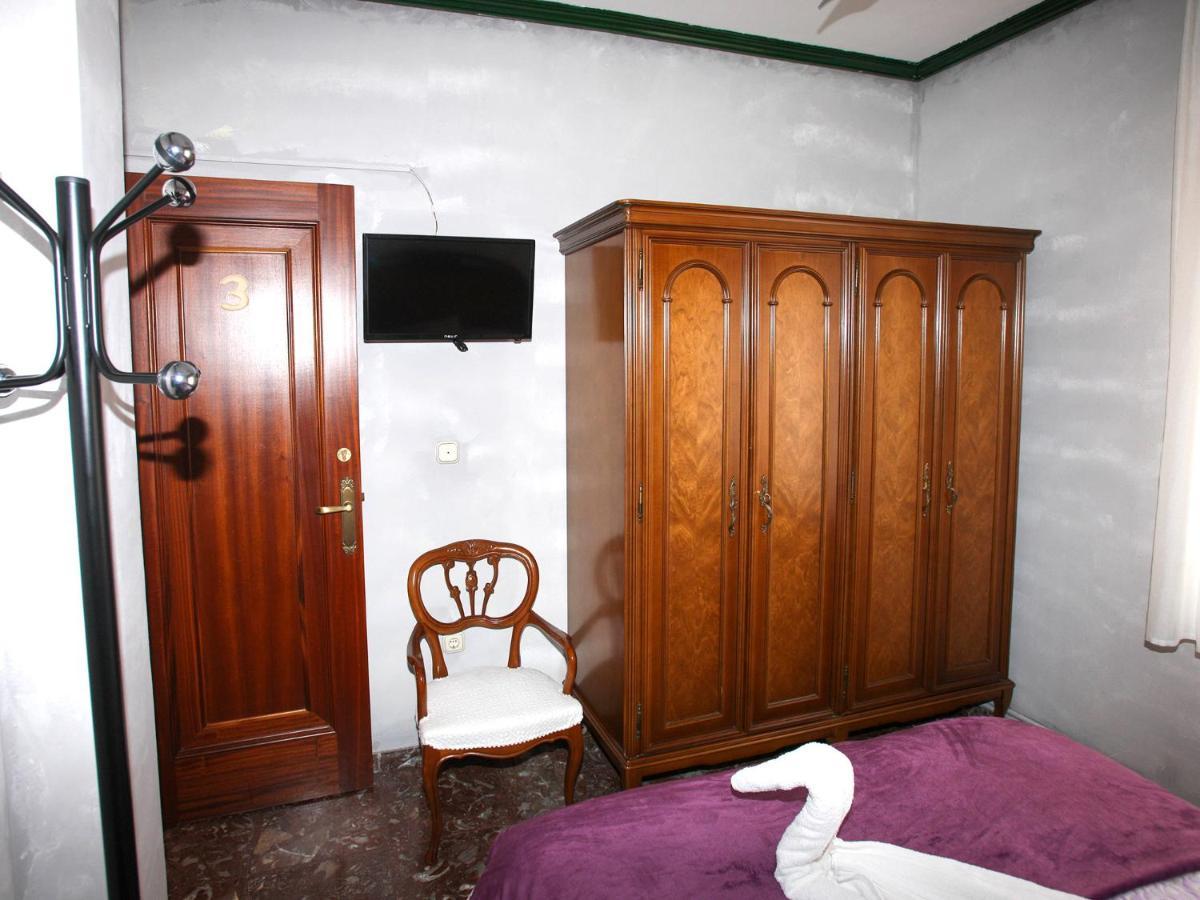 Pension Como En Casa Rincon de Soto Εξωτερικό φωτογραφία